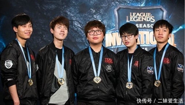 操运动背后 操运动背后