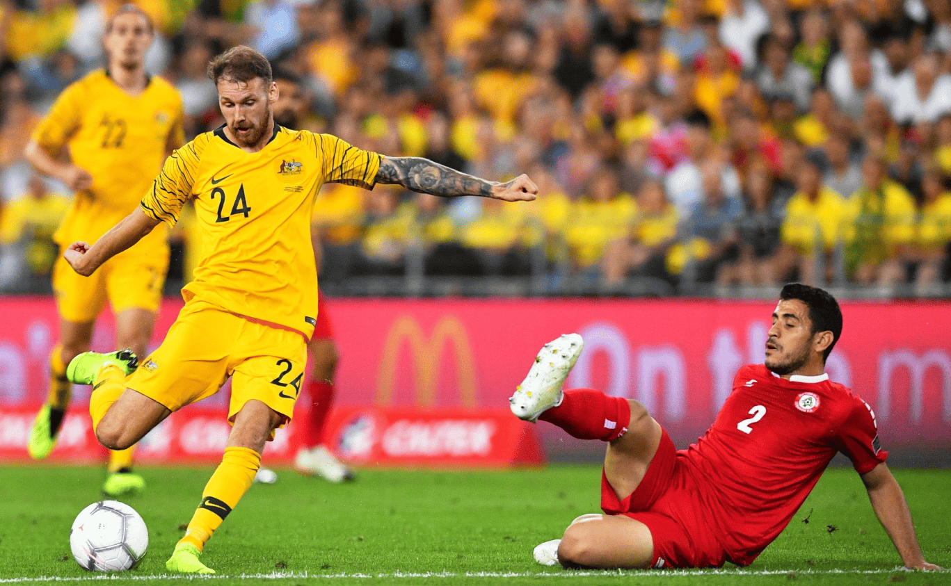 赛后依然以 赛后依然以