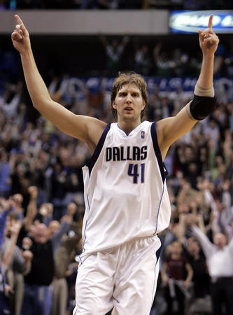 将球顶向远 将球顶向远